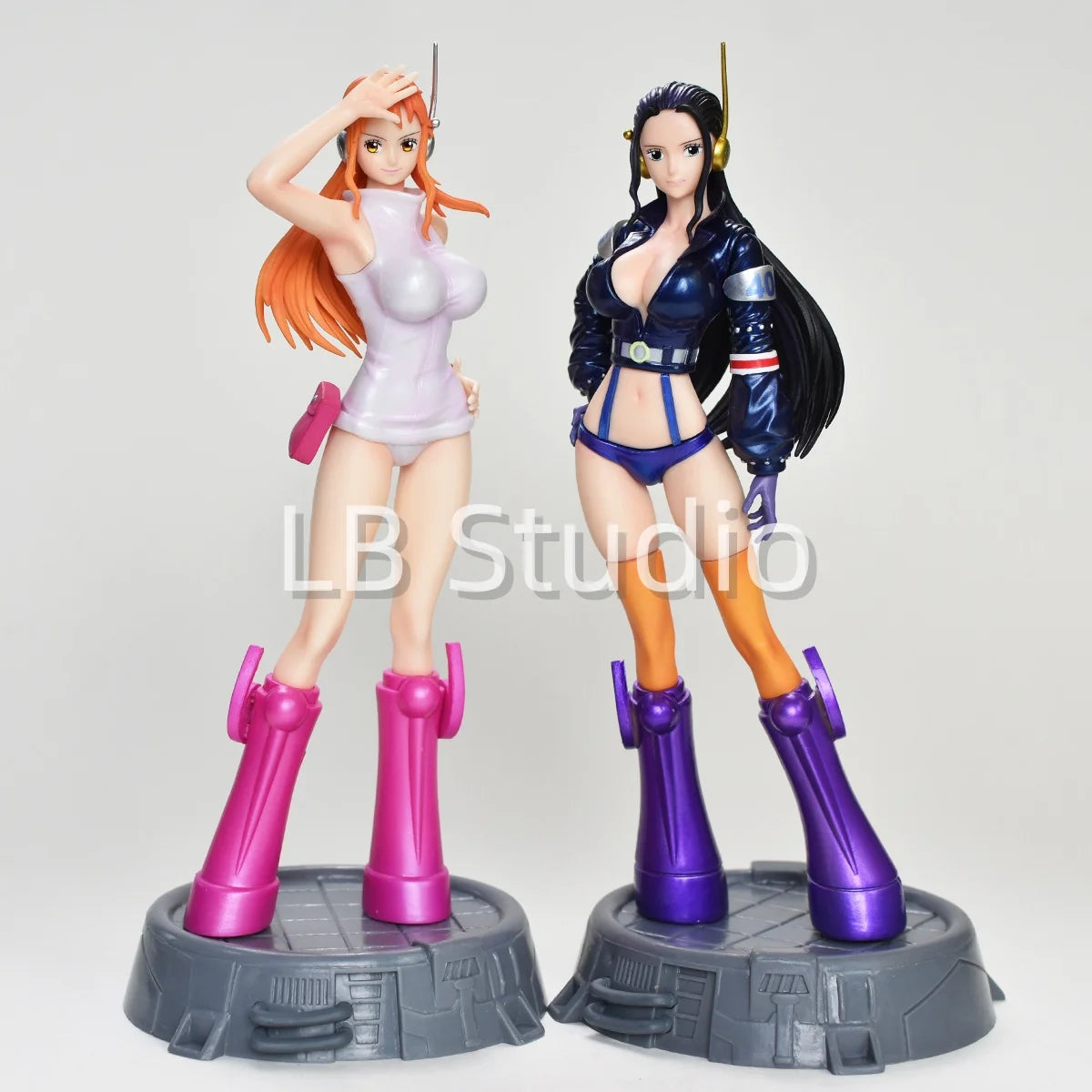 Anime One Piece Robin & Nami Figures