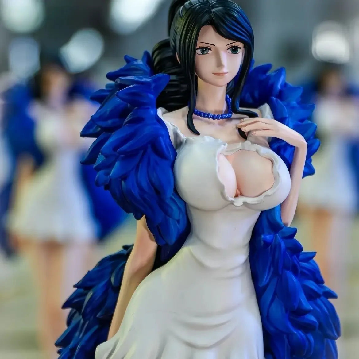 In Stock – JT 31cm ONE PIECE Golden City Series Nico Robin Figure - Image 2